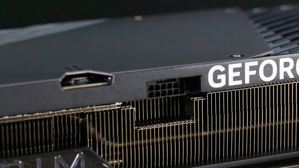 Nvidia: Keine schmelzenden Stecker bei RTX 5090 und Co.