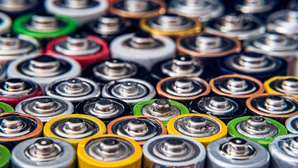 Neue Forschung: Mit Lithium-Injektion zu länger haltenden Akkus