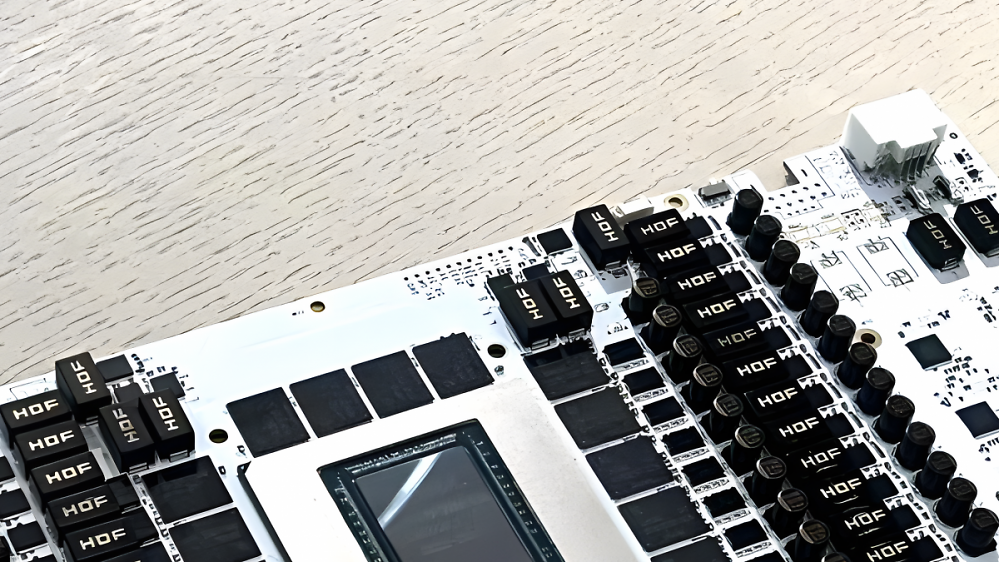 Geforce RTX 5090: Galax Hall of Fame OC Lab mit 38 Phasen