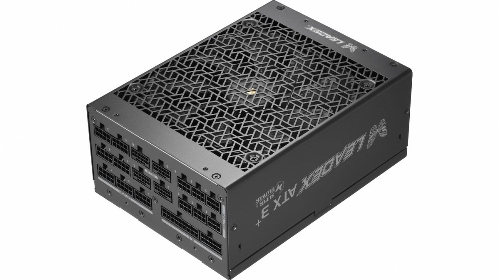 Extremes Netzteil: Neues Superflower-Modell reicht für vier RTX-5090-Grafikkarten
