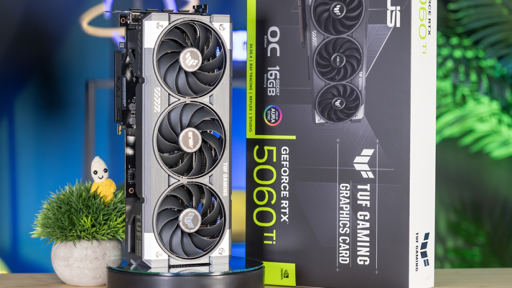 RTX 5060 Ti 16GB @ 3,2 GHz vs. RX 7800 XT vs. RTX 4070: Triell der 500-Euro-GPUs 