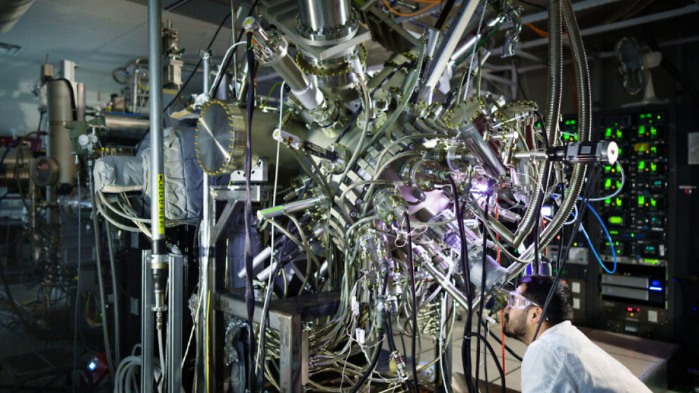 Laser-Kühlung: Maxwell Labs will Datacenter-GPUs mit Licht auf Temperatur halten