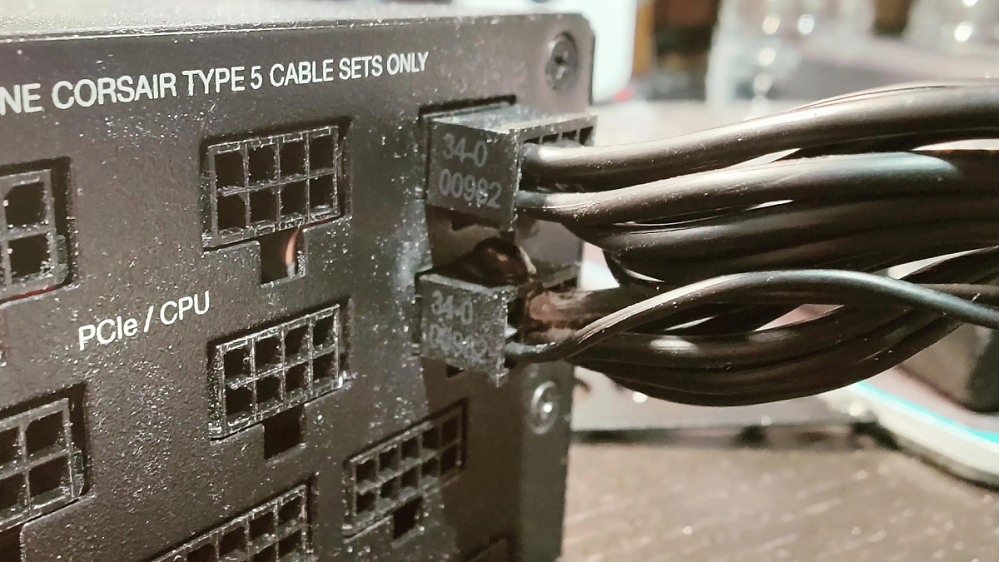 Geforce RTX 5090: Ein weiteres Mal schmelzen Stecker beim Blackwell-Flaggschiff