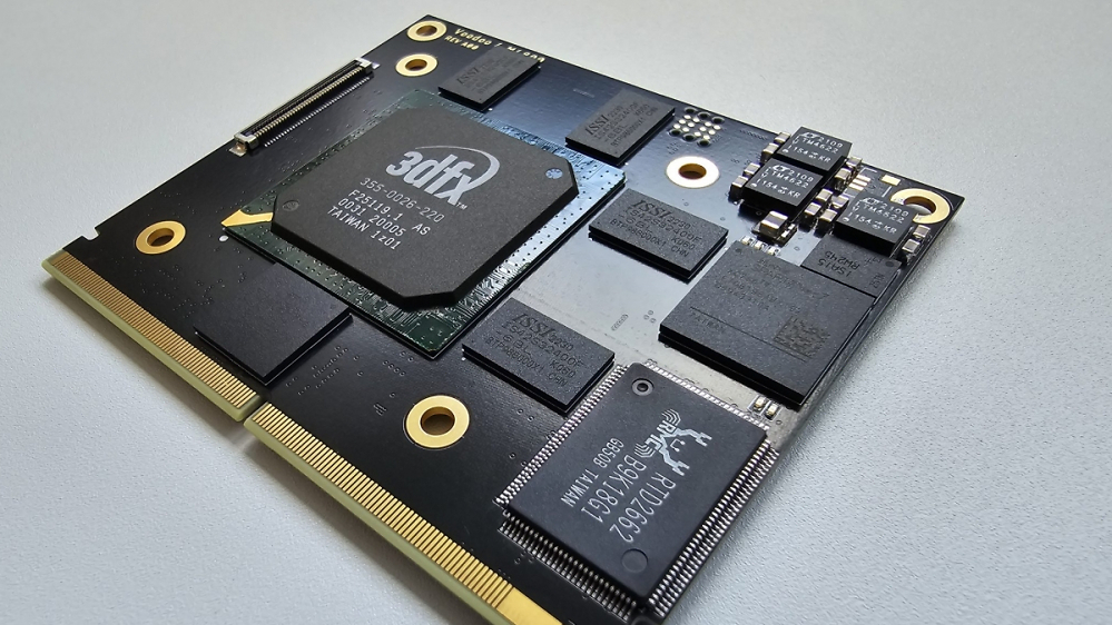 3dfx: Weltweit erstes Notebook mit Voodoo4 M4800 im Test