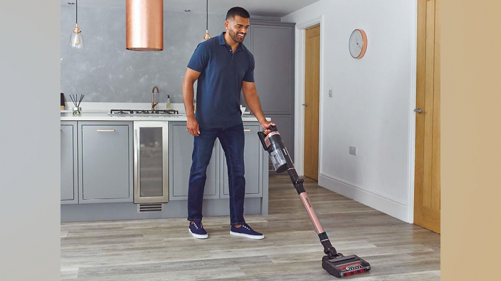 Akku-Staubsauger im Vergleichstest: Die besten sind die teuren von Dyson und Bosch - es gibt aber auch einen günstigen "Preistipp"