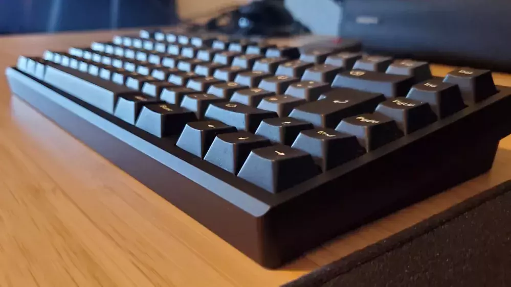 Community-Tastaturen: GMK MTNU Space Cadet und Logitech K835 TKL @ Frankenstein