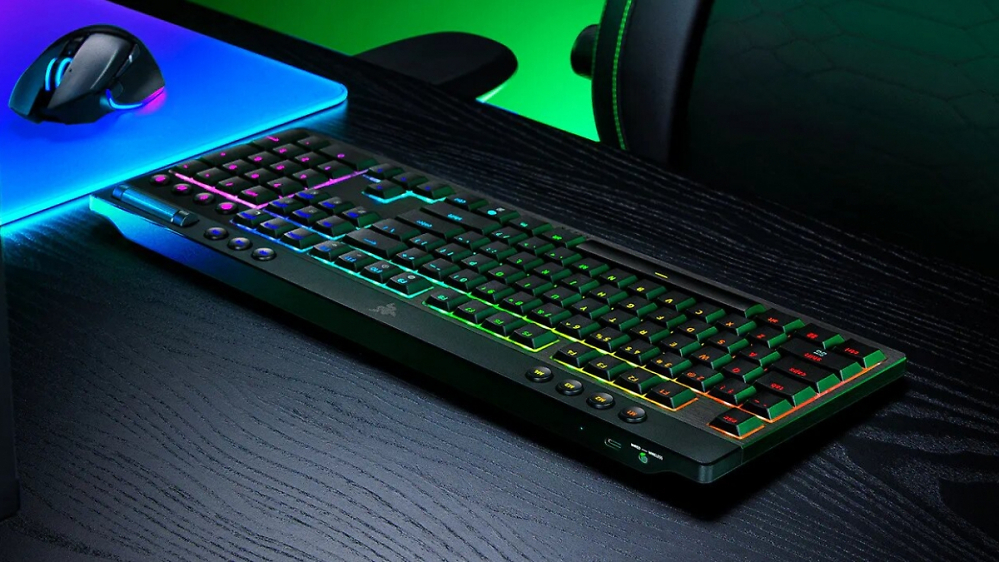 Razer BlackWidow V4 Low-Profile bringt flache Taster ins Spiel