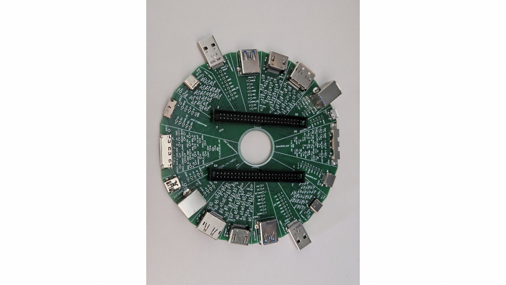 Unschlagbares Tool: Kabel-Tester mit 12 Anschlusstypen für USB, HDMI und mehr