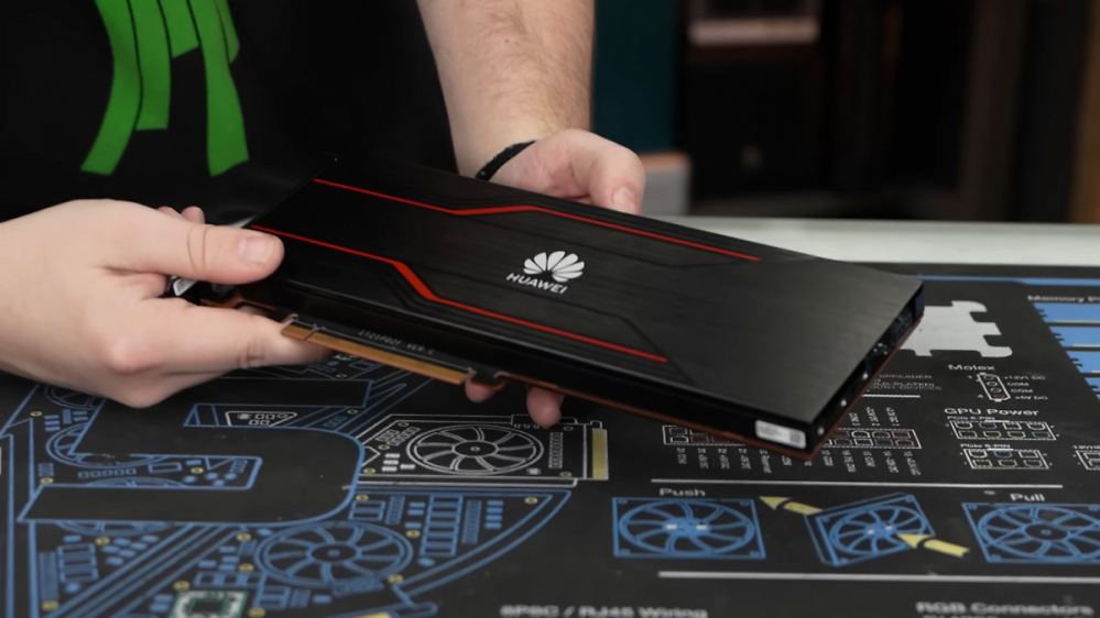 Chinas KI-Beschleuniger: Huawei Atlas 300I Dual-GPU mit 96 GiB zerlegt