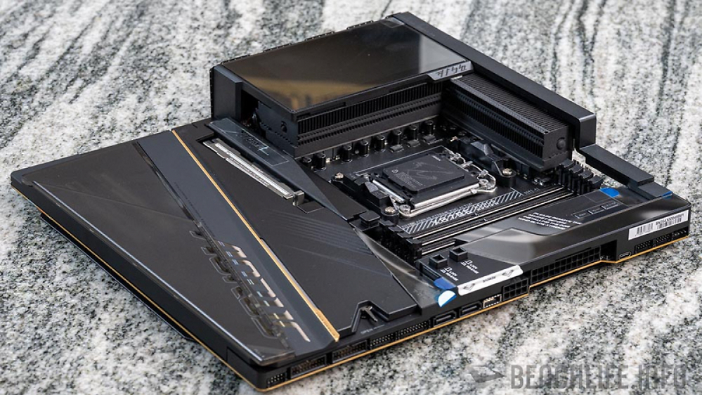 Gigabyte: Neues AM5-Flaggschiff mit X870E und Weinöffner mit Korkenzieher