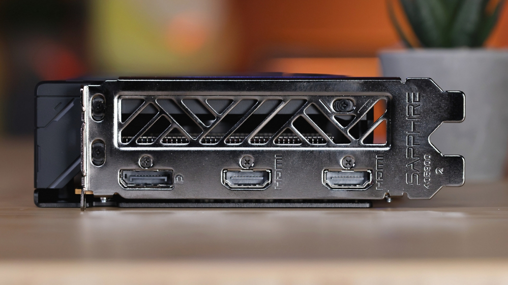 Linux: Patch macht HDMI 2.1 auf AMDs Radeon-GPUs möglich