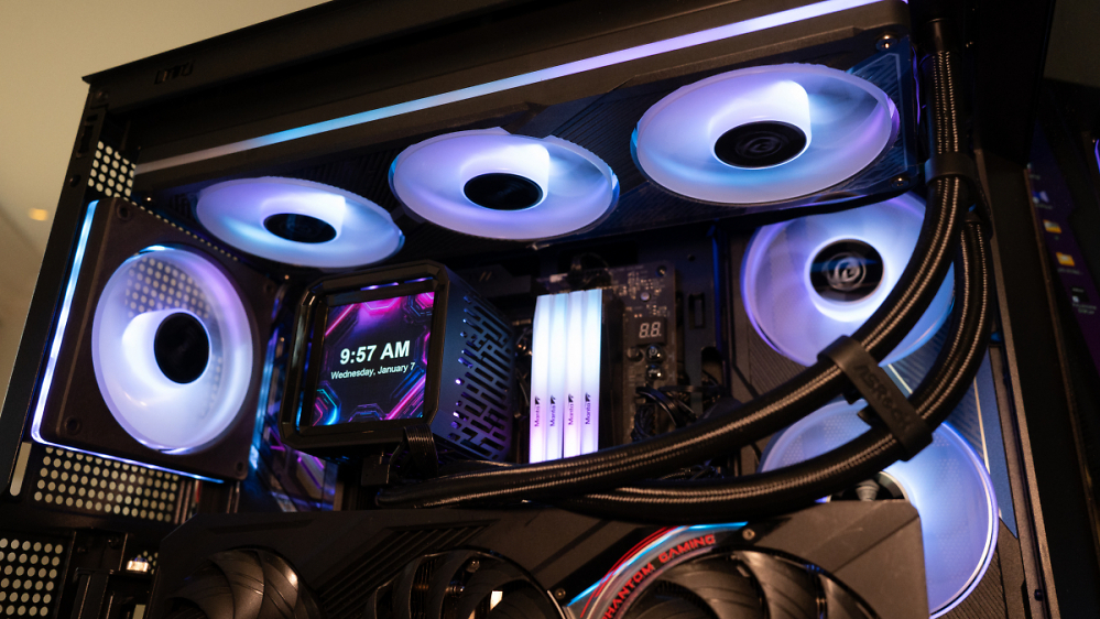 Asrock mit "Erfrischendem" bei der CES: Neues Arsenal an AIO-Wasserkühlungen von sechs Marken
