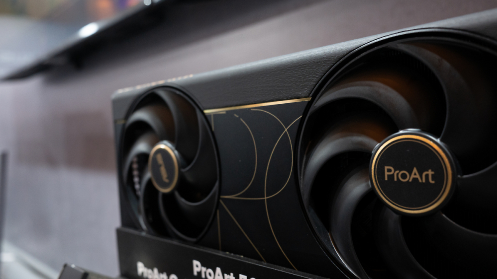 Geforce RTX 5090: Neue Proart-Grafikkarte von Asus ist jetzt offiziell