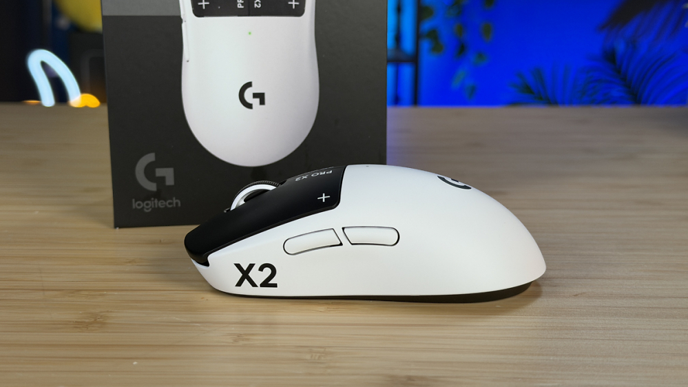 Logitech G Pro X2 Superstrike: E-Sports-Maus mit haptisch induktiven Klicks im Test