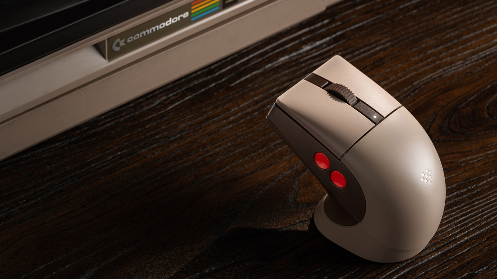 C64 Edition: Retro-Maus im Stile des legendären Heimcomputers