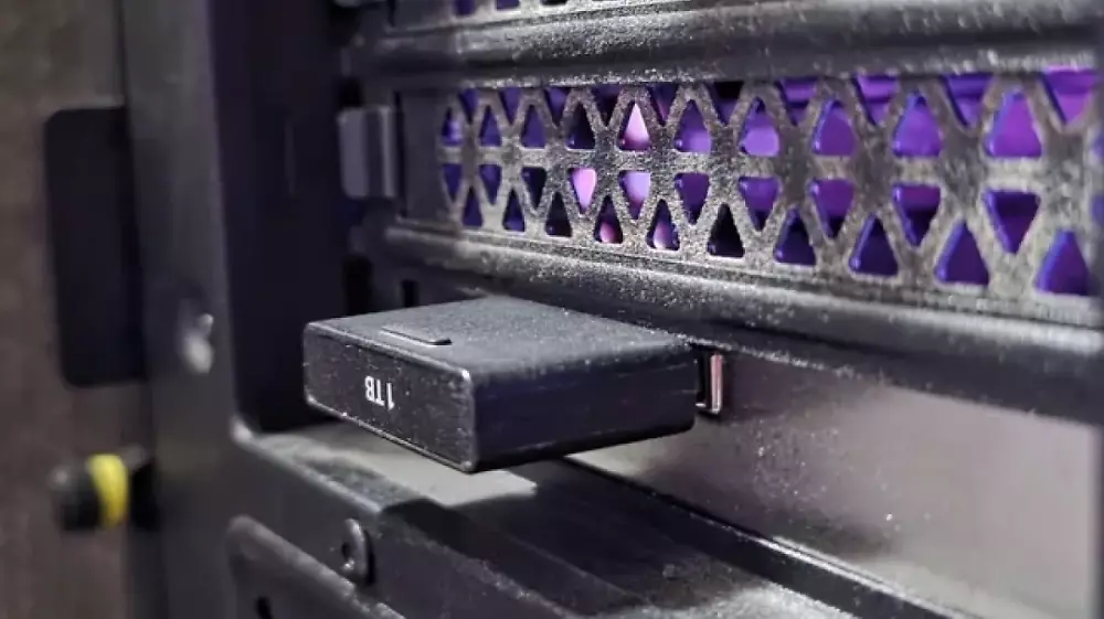 Xbox-Speicherkarte am PC: Nutzung per CFexpress-Adapter