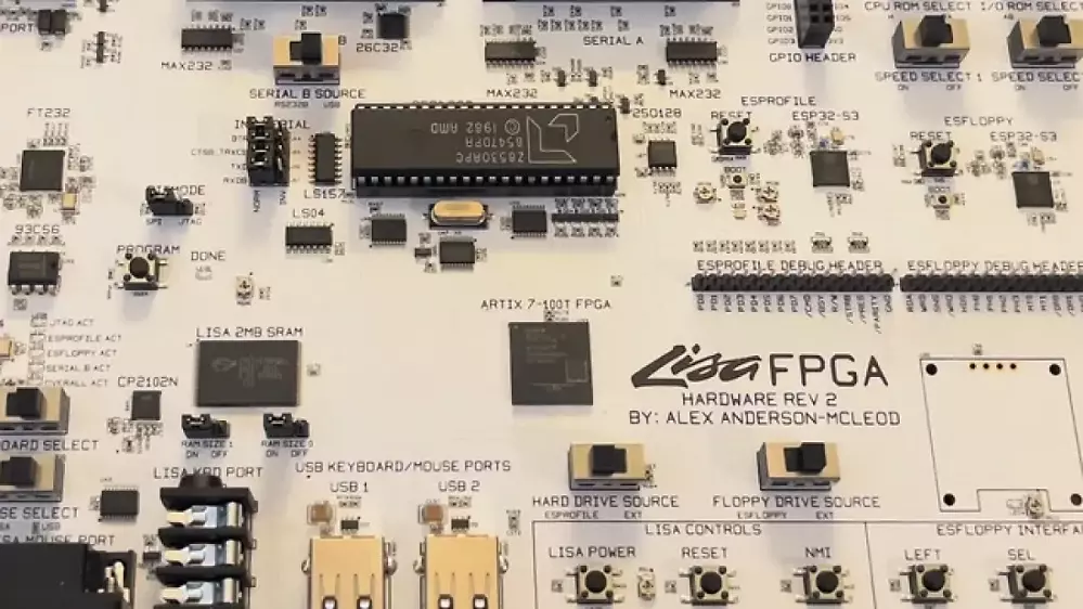 Mehr als 40 Jahre später: FPGA‑Nachbau bringt Apples historische Lisa zurück