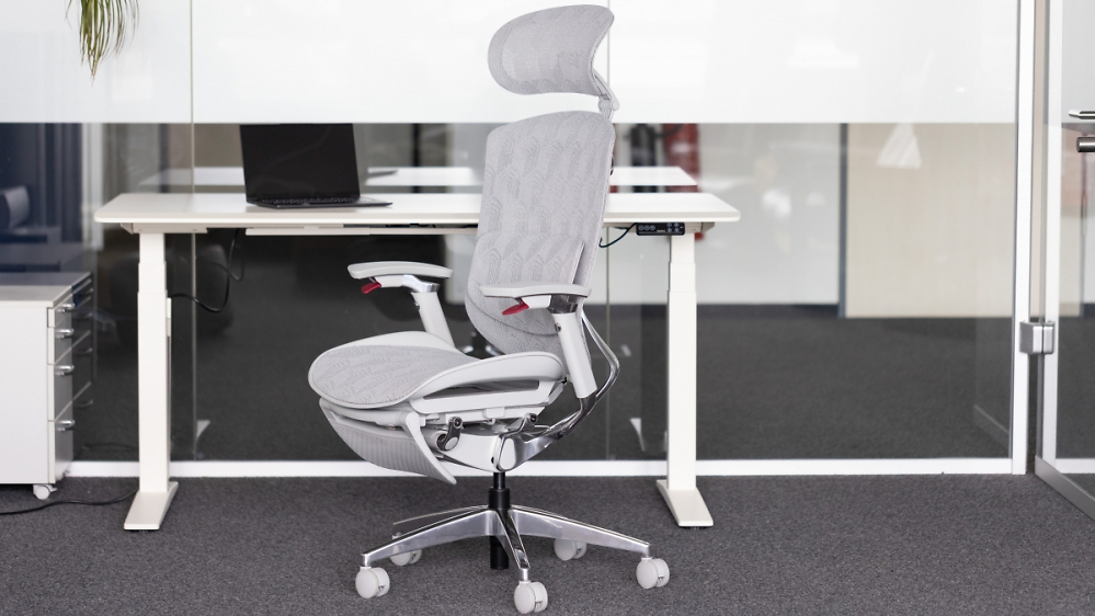 Flexispot Apollo im Test: Oberklasse beim Preis, aber auch bei Ergonomie und Sitzkomfort?