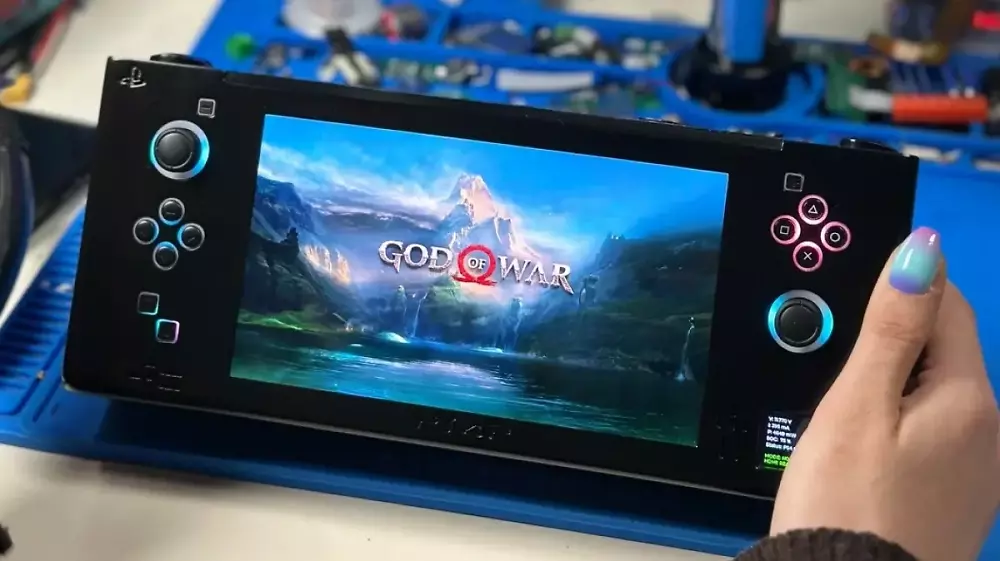 PS4 als PSP: Handheld-Modder zeigt Innenleben von tragbarer Playstation