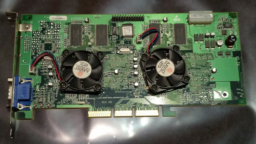 Grafikkarten der Community: "Dual Geforce 6600... die haben schon krankes Zeug gebaut."