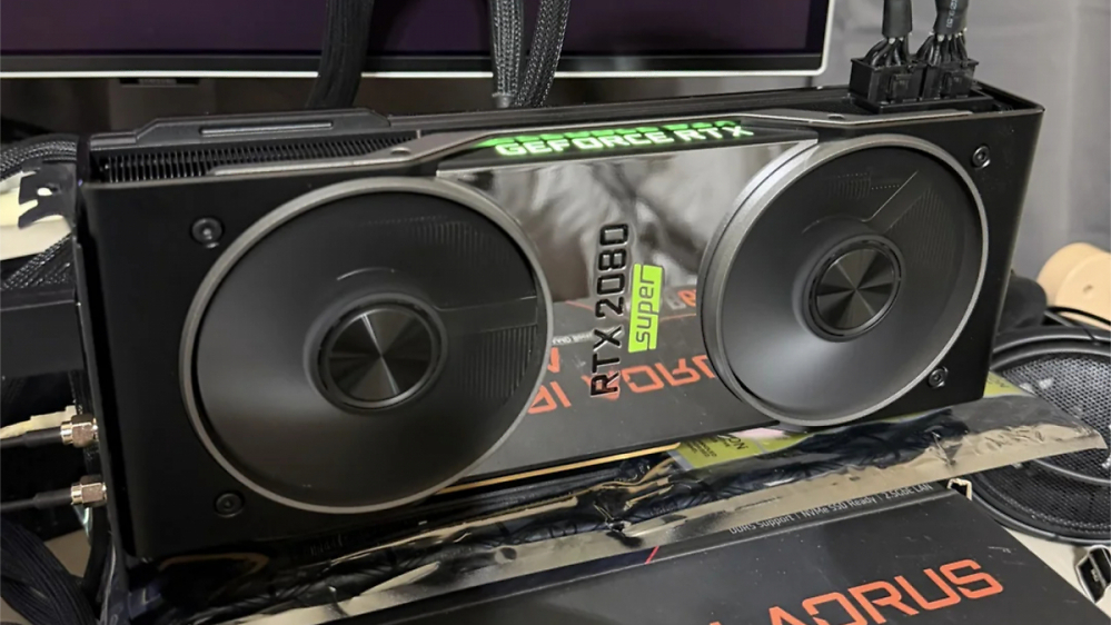 Turings Geister-GPU: Angeblicher Prototyp der RTX 2080 Ti Super aufgetaucht