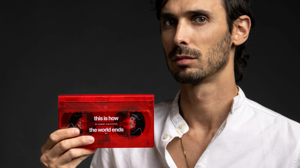 Mutige Entscheidung: "This Is How the World Ends"-Film startet zuerst als VHS-Kassette durch