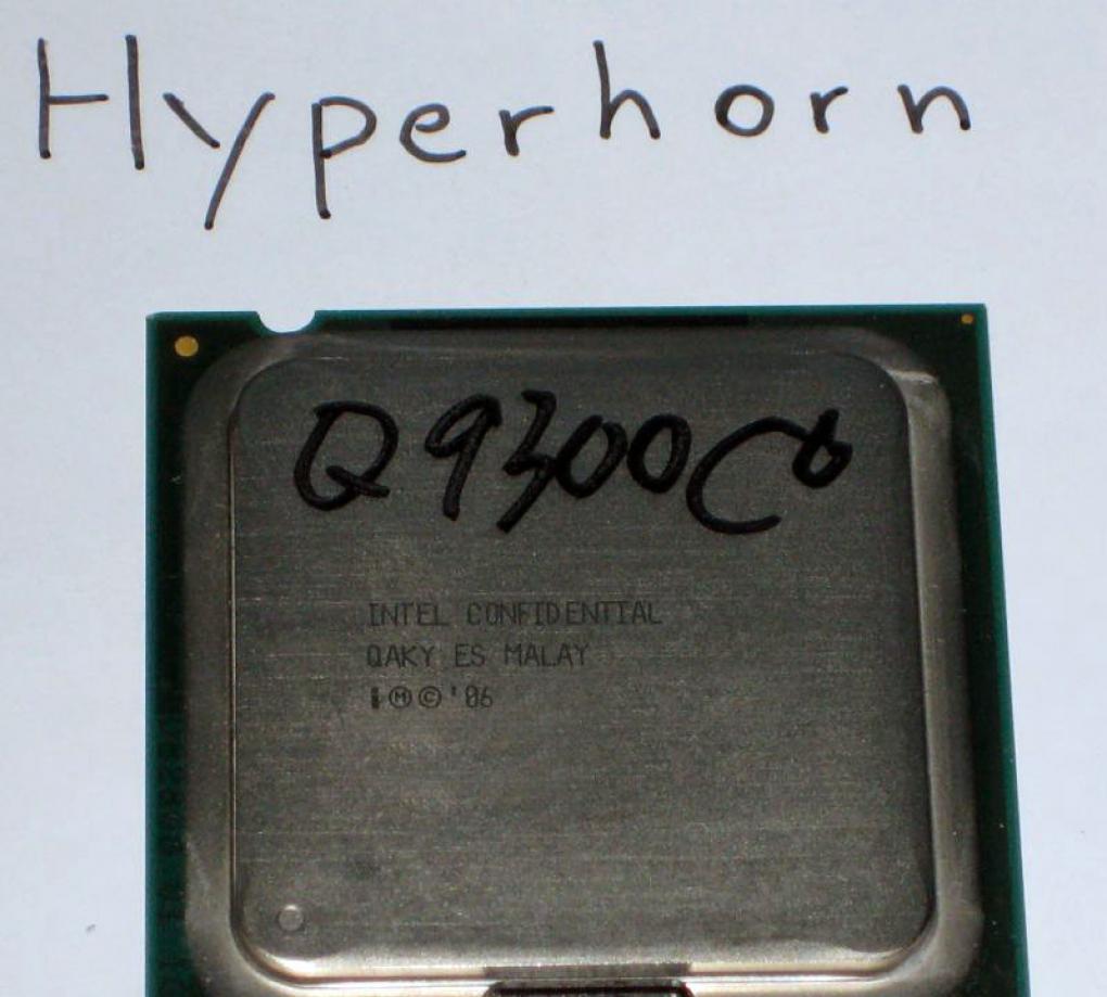 Core 2 Quad Q9300: PCGHX-Mod Hyperhorn testet aktuell eine der neuen 45nm-Vierkerner