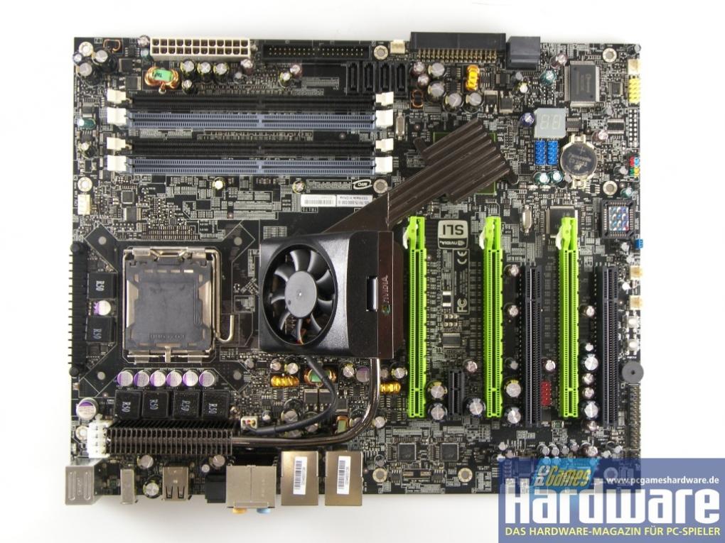 Nvidias Nforce-780i-Referenzplatine mit Aktiv-Kühlung
