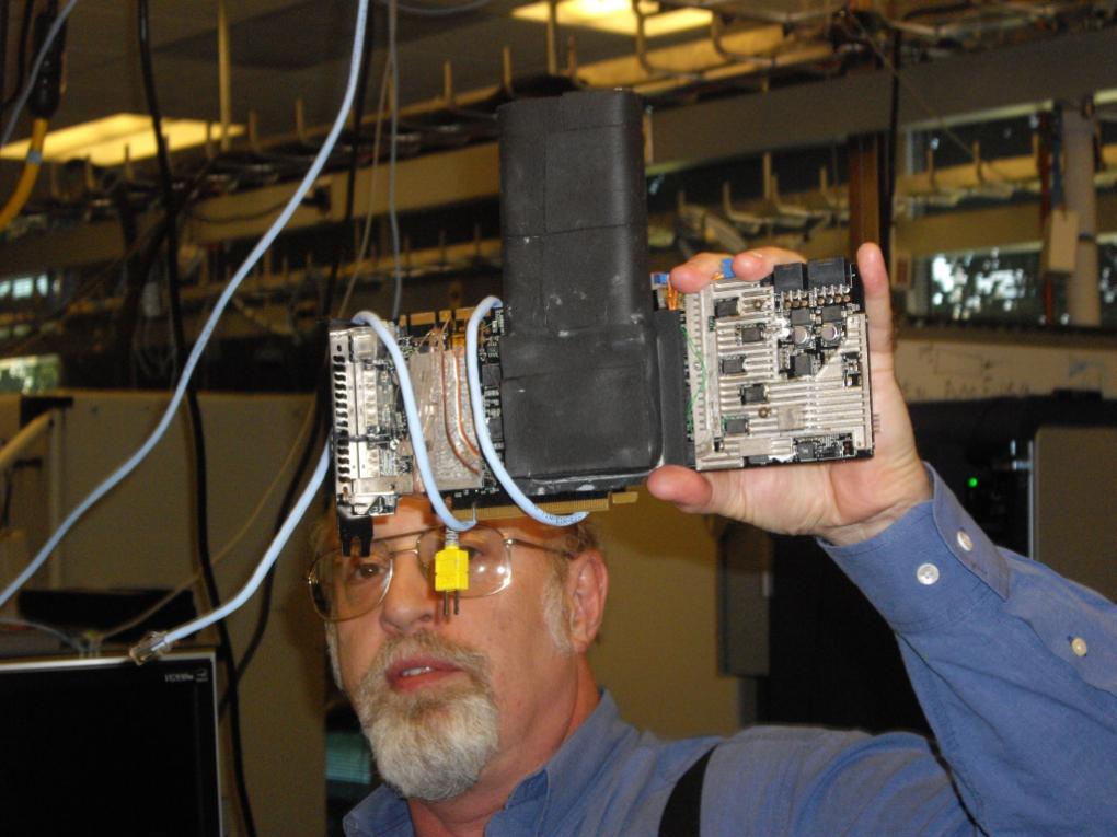 Nvidias Testlab: Geforce GTX 280 mit hausgemachter Flüssigstickstoffkühlung (Bild: PCGH)