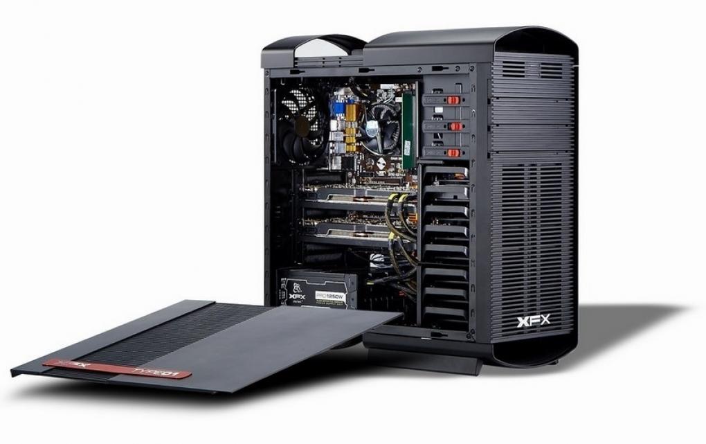 XFX präsentiert mit dem Midi-Tower 'Type 1 Bravo' sein erstes PC-Gehäuse (4)