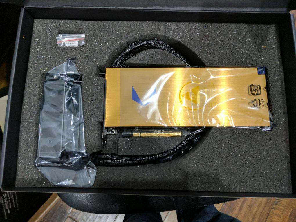 AMD Radeon Vega Frontier Edition Liquid: Wakü-Version verfügbar (1)