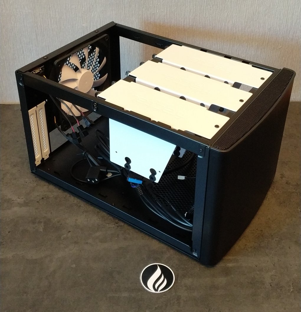 Queransicht links - geöffnet ohne Hardware