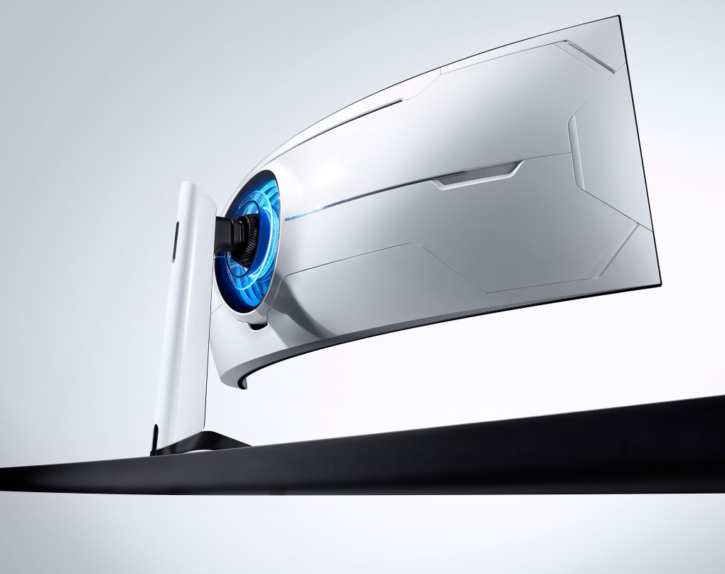 Samsung Odyssey G9 (1)