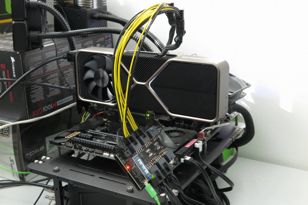 Geforce RTX 3080 Founders Edition auf dem <a href='www.pcgameshardware.de/Nvidia-Ampere-Grafikkarte-276295/Specials/Grafikkarten-Leistungsaufnahme-Effizienz-Messung-1356903/'>PCAT-Teststand</a> (Leistungsaufnahmemessungen)