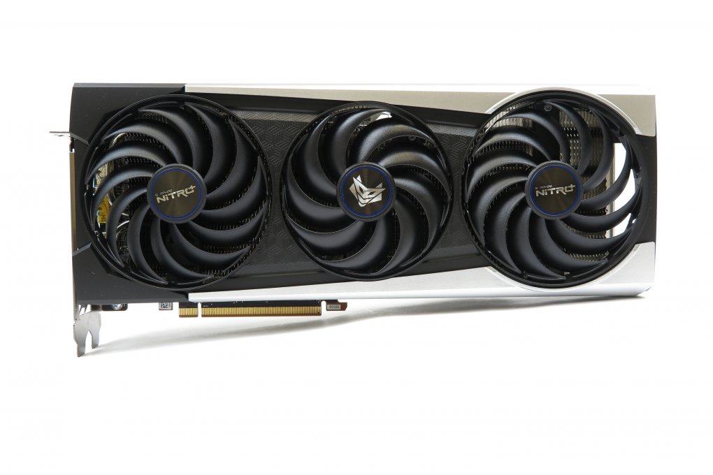 Sapphire Radeon RX 6700 XT Nitro+