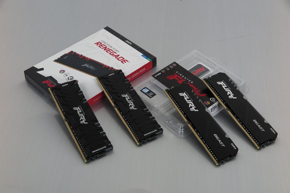 Kingston Fury Beast RGB KF436C18BBAK2/64 &amp; Kingston Fury Renegade RGB KF436C16RB1AK2/32