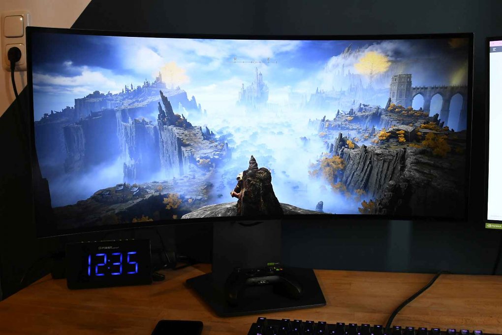 LG UltraGear OLED 34GS95QE-B
