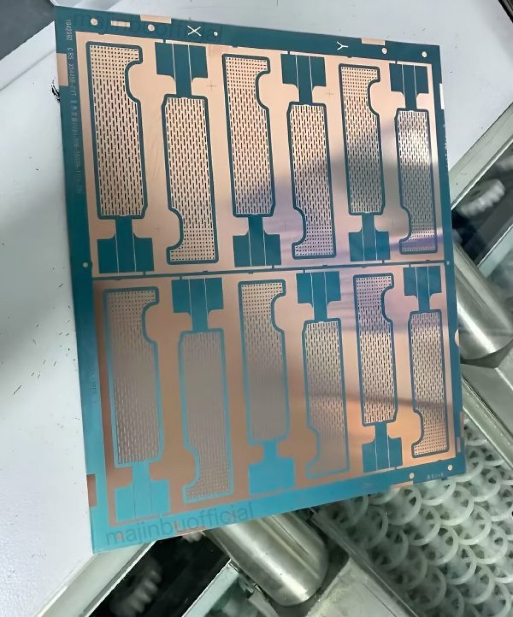 Apple iPhone 17 Pro: Vapor Chamber erstmals zu sehen?