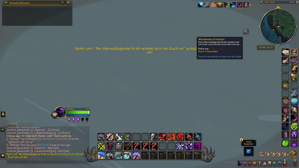 <strong>WoW Midnight:</strong> Das Einzige, was ihr derzeit in Atal'Utek seht, ist dichter grauer Nebel und ein <a href='www.wowhead.com/beta/spell=1259418/coiling-suffocation'>Debuff</a>, der euch im Handumdrehen nach Zul'Aman zurück teleportiert. Was ferner ins Auge sticht: Atal'Utek hält die Spieler nicht mit Mauern oder Stürmen von der Zone fern - es presst das Leben wie eine Riesenschlange aus ihnen heraus...