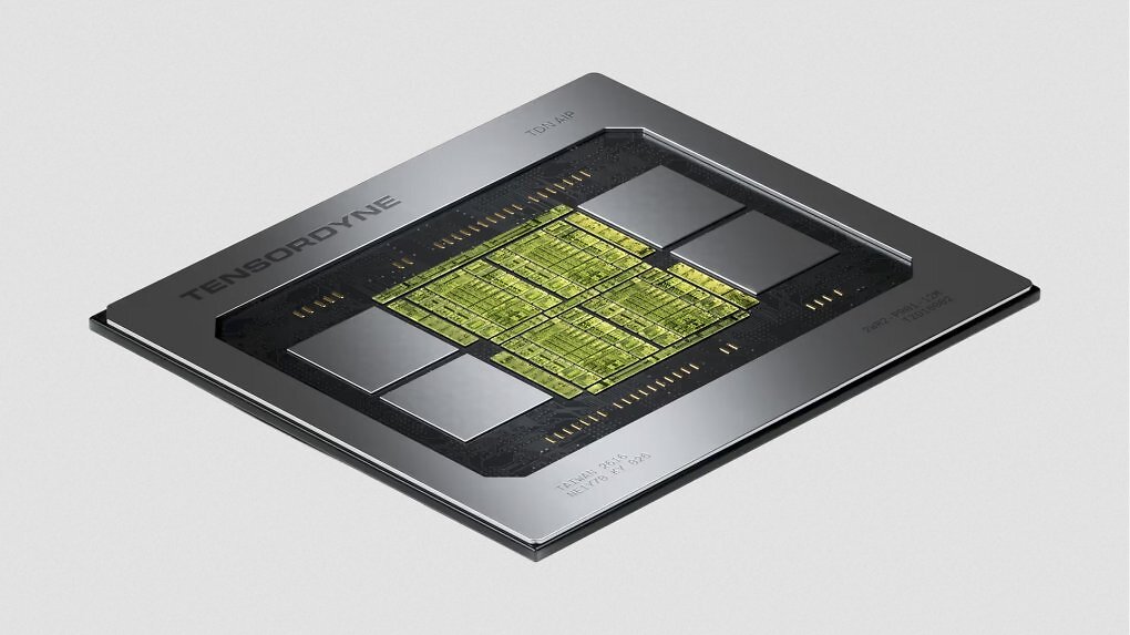Tensordyne TDN AIP: 2,1 PetaFLOPS ('Dense FP8') für KI-Inferencing bei einer TDP von 300 Watt.