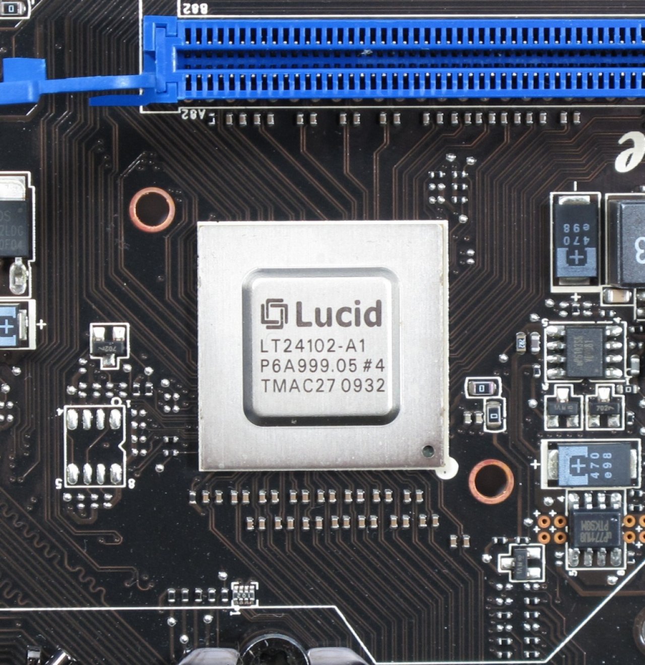 Der vorherige Lucid-Hydra-Chip, der eine Alternative zu SLI und Crossfire bietet