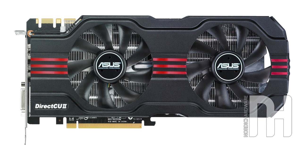Asus Geforce GTX 580 DirectCU II: Geforce GTX 580 mit Triple-Slot-Kühler