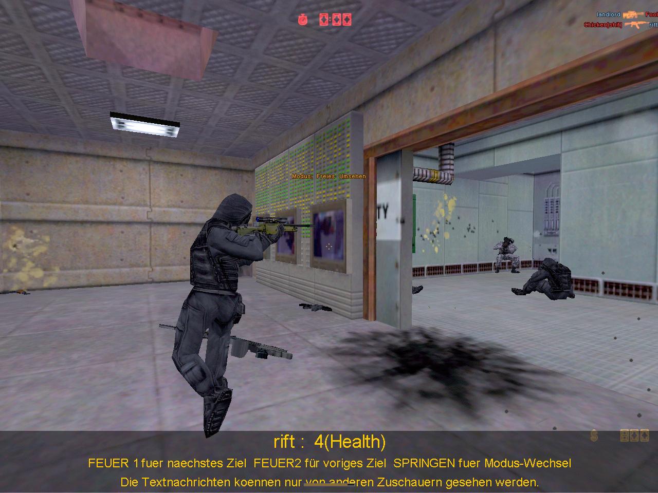 [26/11/2001] 2000 - Couter-Strike 1.6 (dt.): Auf den (zurecht von Profis gemiedenen) CS-Maps stehen die Geiseln, die man als Counter-Terrorist befreien soll, stets im Weg.