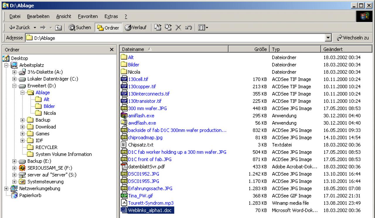 [28/05/2002] Dateikomrimierung: Komprimierte Dateien werden unter Windows 2000 in blauer Farbe dargestellt.