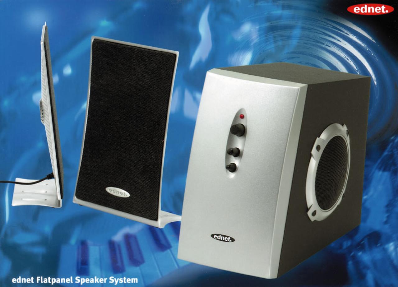 [20/06/2002] Ednet vs. Ergonomie: Die Regler für Lautstärke sind am Subwoofer montiert.