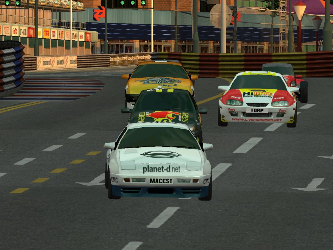 [12/11/2003] 2003: Live for Speed: Großartiger Onlinespaß mit realistischer Physik