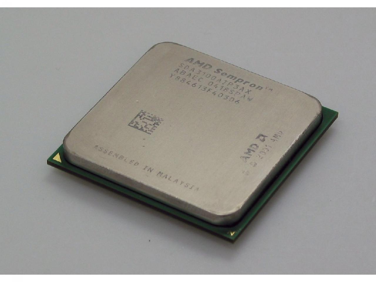 [25/08/2004] AMD stellt Sempron für Notebooks und Desktop vor (im Bild ein Sempron 3100+)