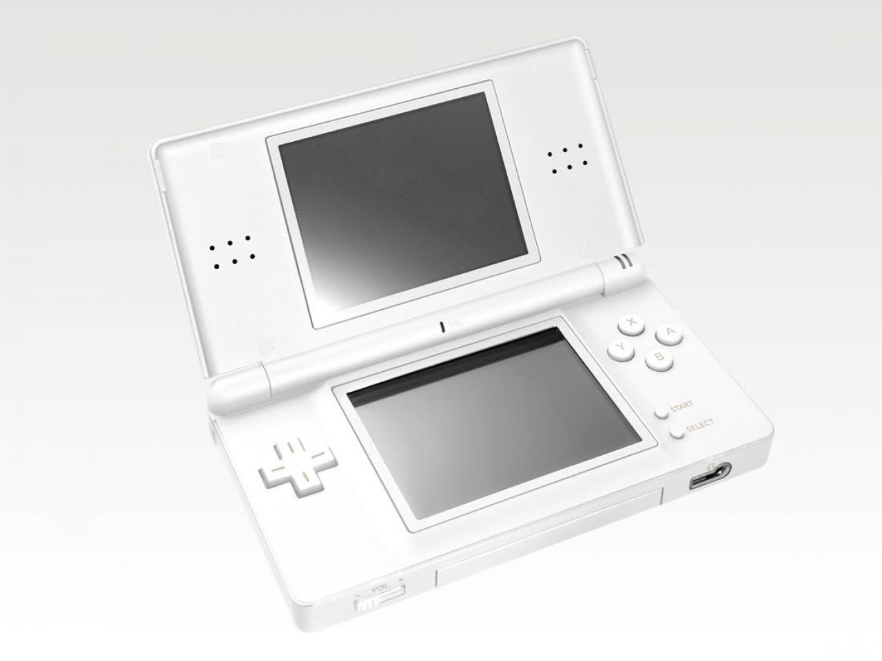 Nintendo DS Lite, 2006.