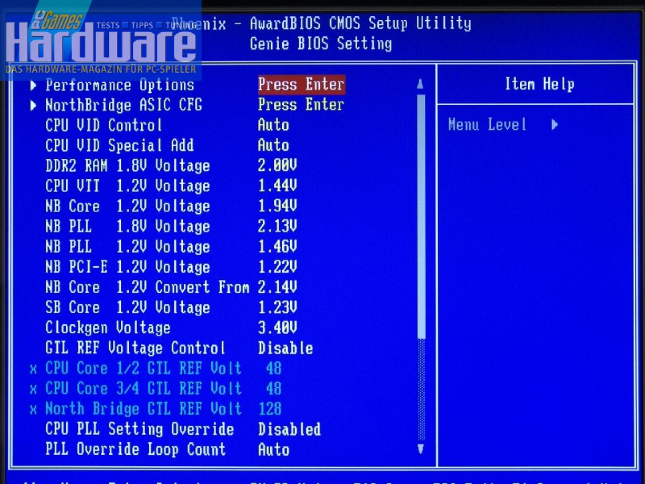 [23/02/2007] Mit diesen Spannungswerten lief das Board bei uns stabil mit 490 MHz FSB.
