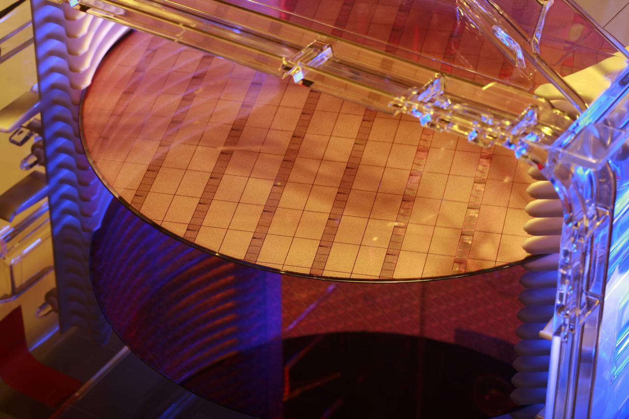 [12/02/2007] Wafer